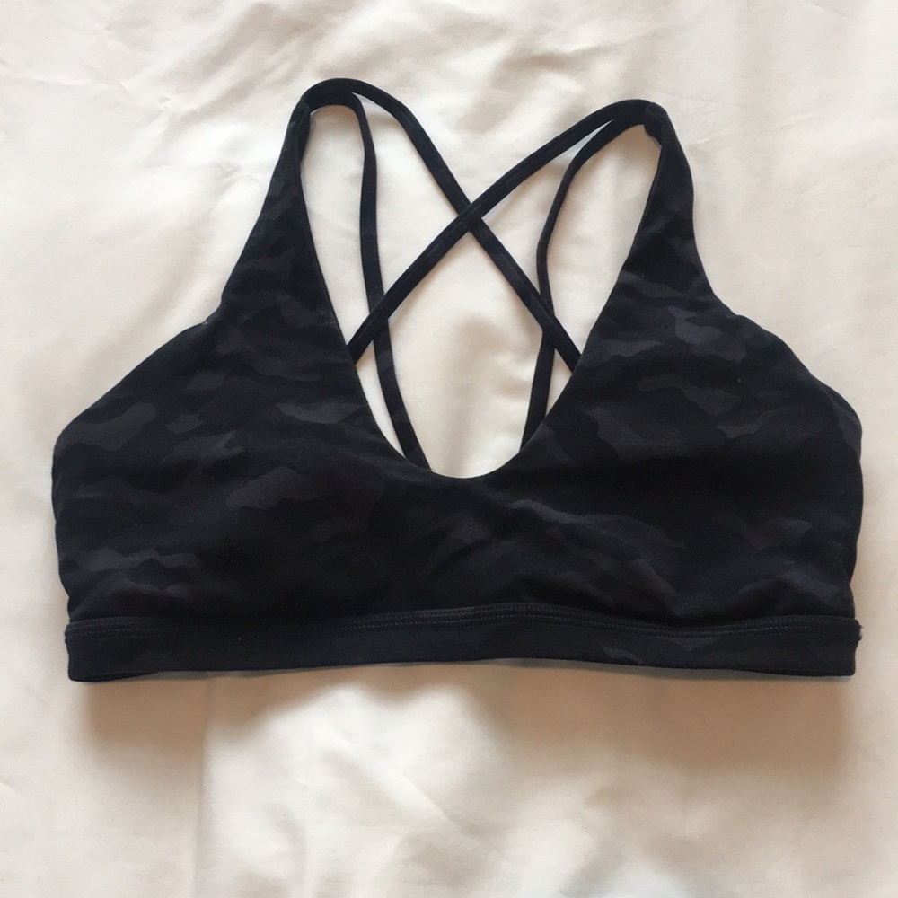 lululemon sports bra: bundle 2 or more get 10% off